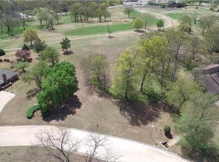 4 Country Club Rd, Shawnee, OK 74801