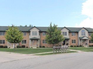 2327 Liberty Ln, Peru, IL 61354