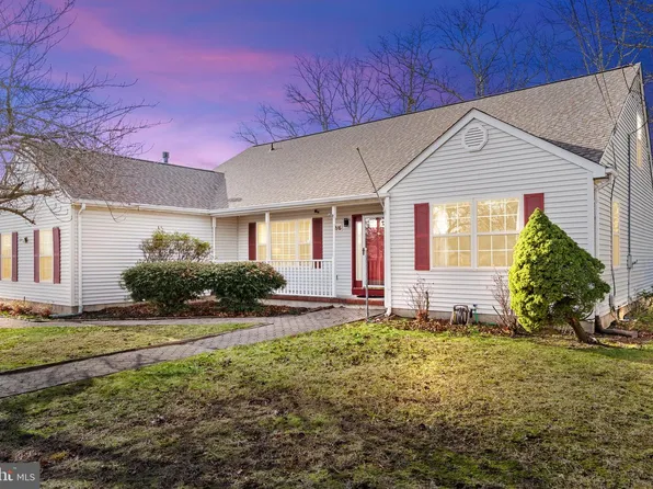 216 Tackle Ave, Manahawkin, NJ 08050