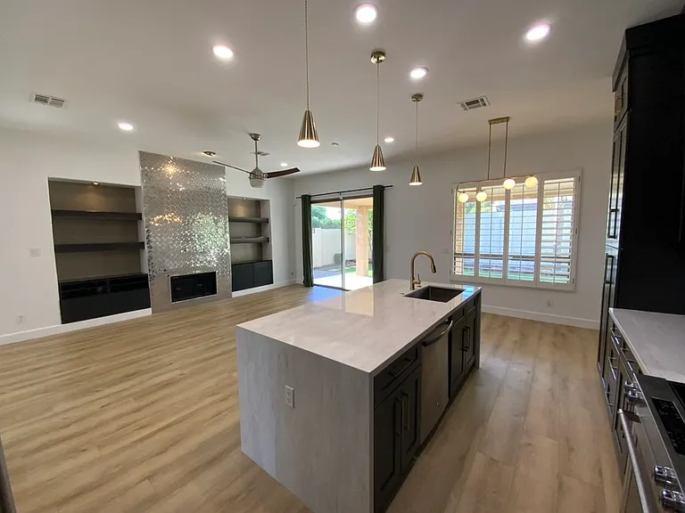 6204 E Phelps Rd — Photo 19