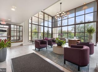 2429 Locust St APT 319, Philadelphia, PA 19103