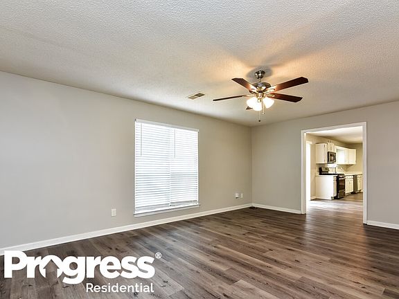 5th image of 1274 Berryhill Dr