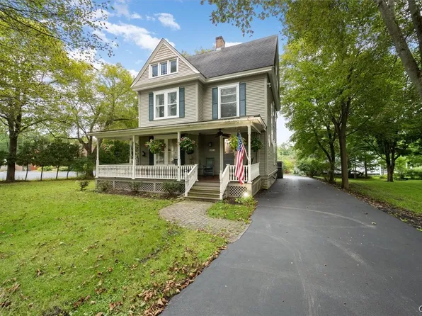 8074 Cazenovia Rd, Manlius, NY 13104