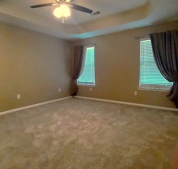 2225 Redwood Dr — Photo 7