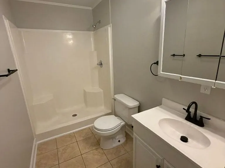 536 Linwood Ave — Photo 12