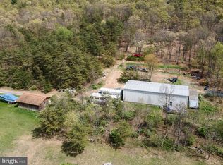 2140 N Sleepy Creek Rd, Cross Junction, VA 22625