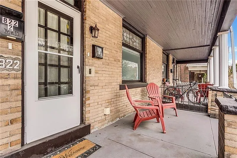 Building Photo - 820 N Beatty St #1
