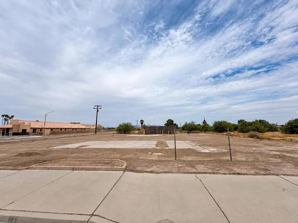 9162 E Hobsonway, Blythe, CA 92225