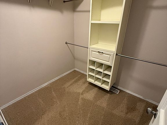 5th image of 5362 Larkspur St