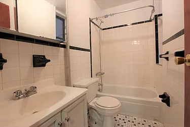 Rented by Dynamik Realty