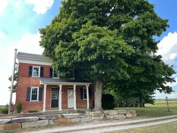 1377 Arnold Rd, Shelby, OH 44875