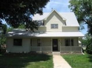 321 E George St, Clay Center, NE 68933