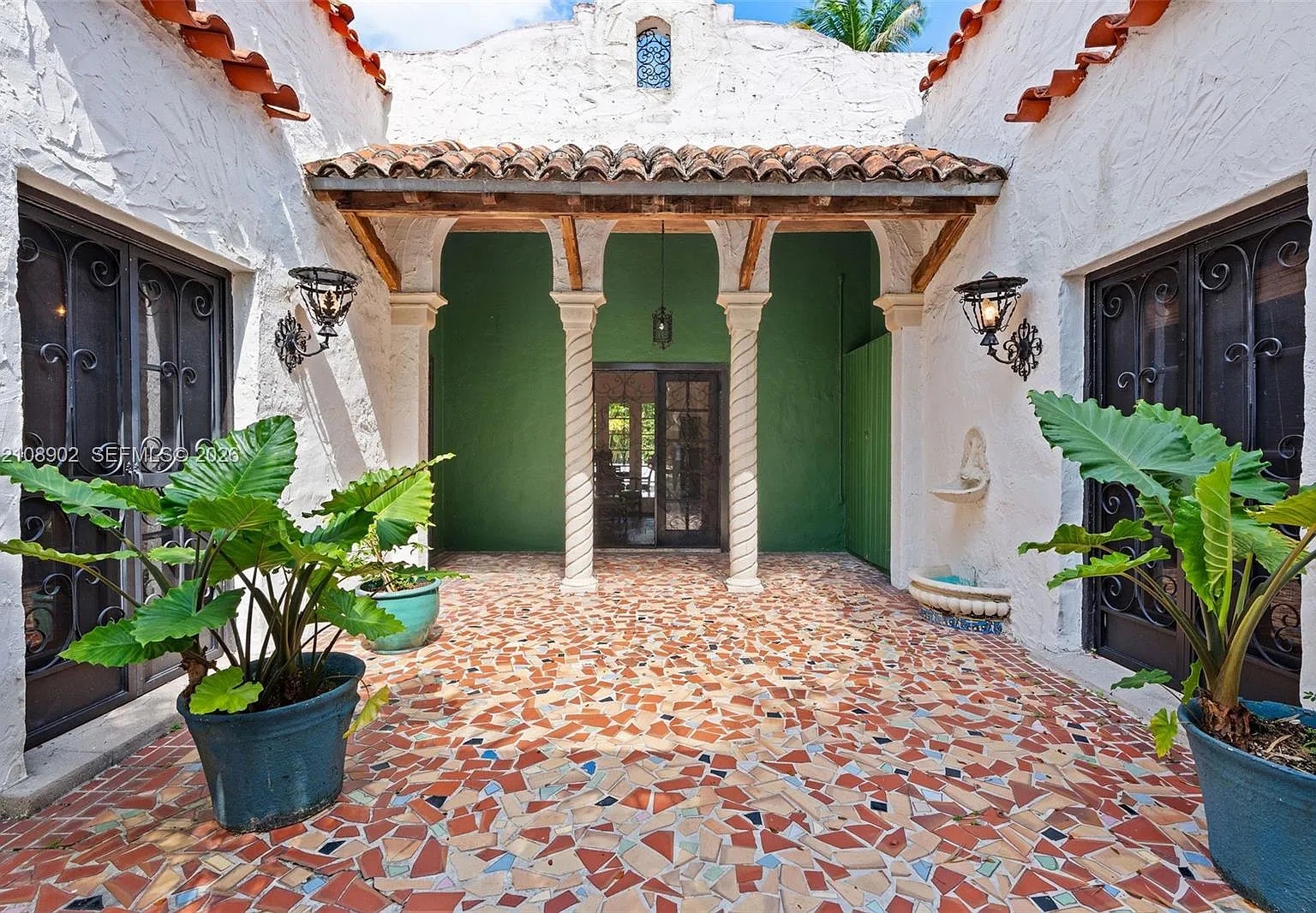 Coral Gables Sec B — Photo 3