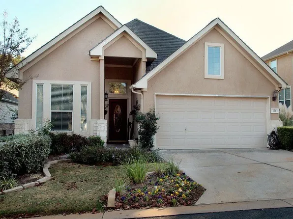 132 Double Eagle Dr #132, Austin, TX 78738