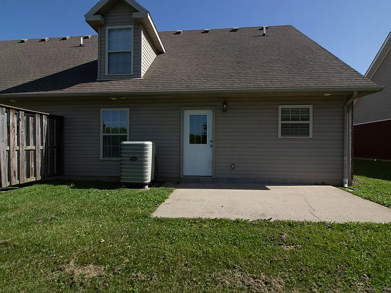 134 Twin Lakes Dr — Photo 26