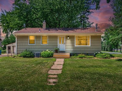 4857 Karen Pl, White Bear Lake, MN, 55110