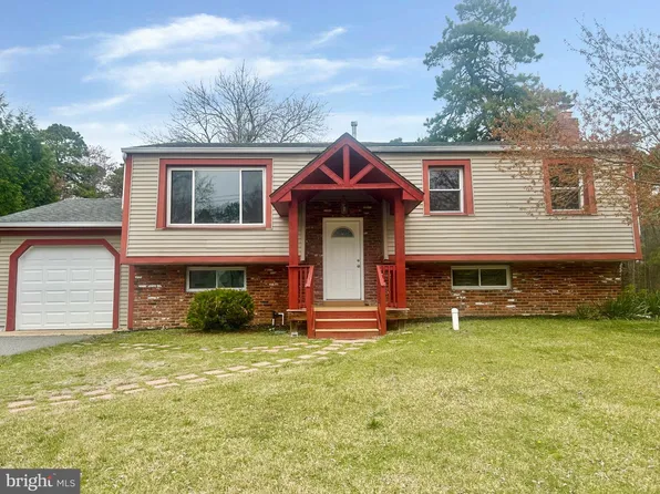 122 W Beach Rd, Williamstown, NJ 08094