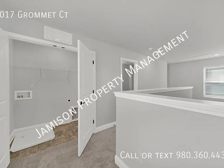 4017 Grommet Ct — Photo 26