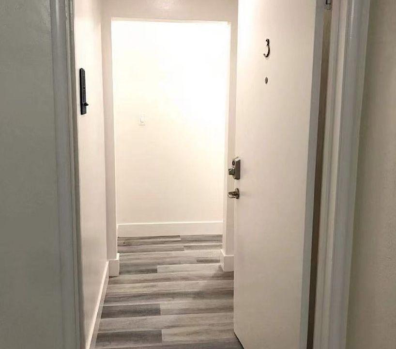 Unit Photo