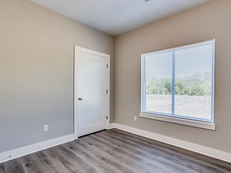 3209 E Thunder St — Photo 20