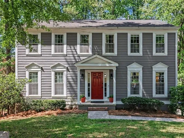825 Crab Orchard Dr, Roswell, GA 30076