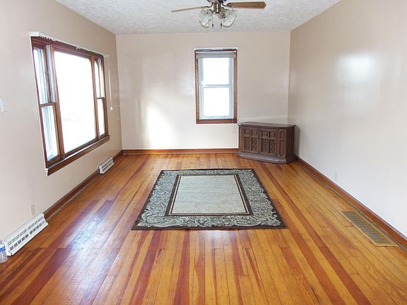2nd image of 413 Swigart St