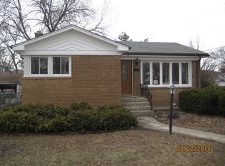 782 S Saylor Ave, Elmhurst, IL 60126