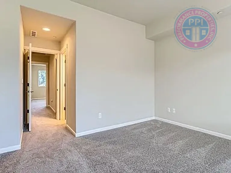 17067 SW Jean Louise Rd — Photo 16