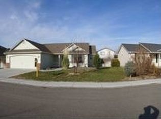 7716 Bridgeport Dr, Nampa, ID 83687