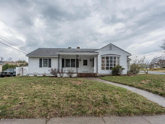 409 Wakefield Rd photo 1