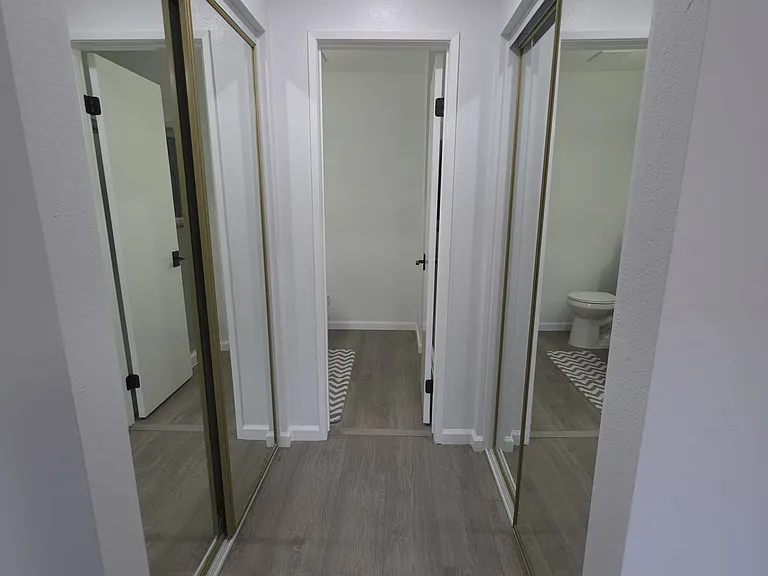 1642 Gardenia Ct #D — Photo 28