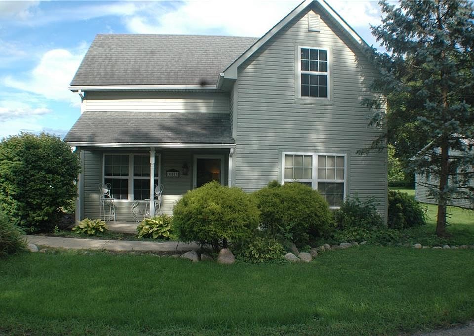 303 S Main St, Carthage, IN 46115 Zillow