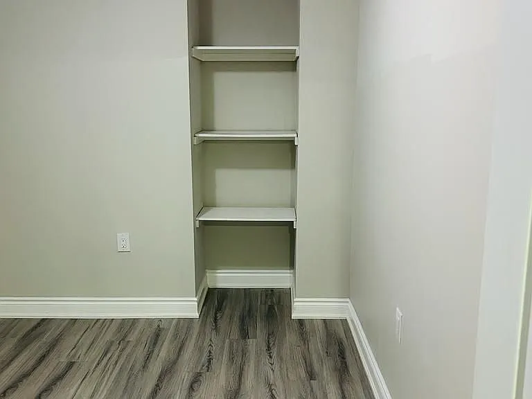 13 Black Diamond Cres #BASEMENT — Photo 15