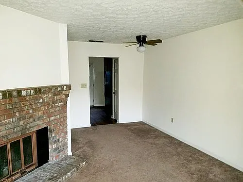 1117 Cherokee Rd
