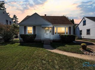 3111 Ravenwood Blvd, Toledo, OH 43614