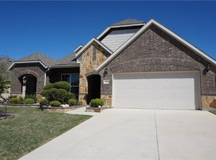 2133 Red Brangus Trl, Fort Worth, TX 76131