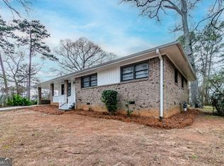 2600 Burkshire Rd, Ellenwood, GA 30294