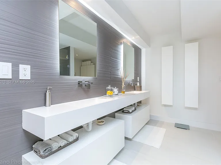 3 Grove Isle Dr #C502 — Photo 24