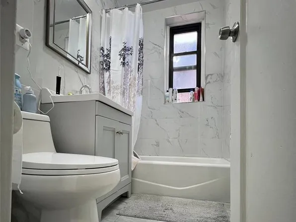 80-09 35th Avenue image 4 of 10