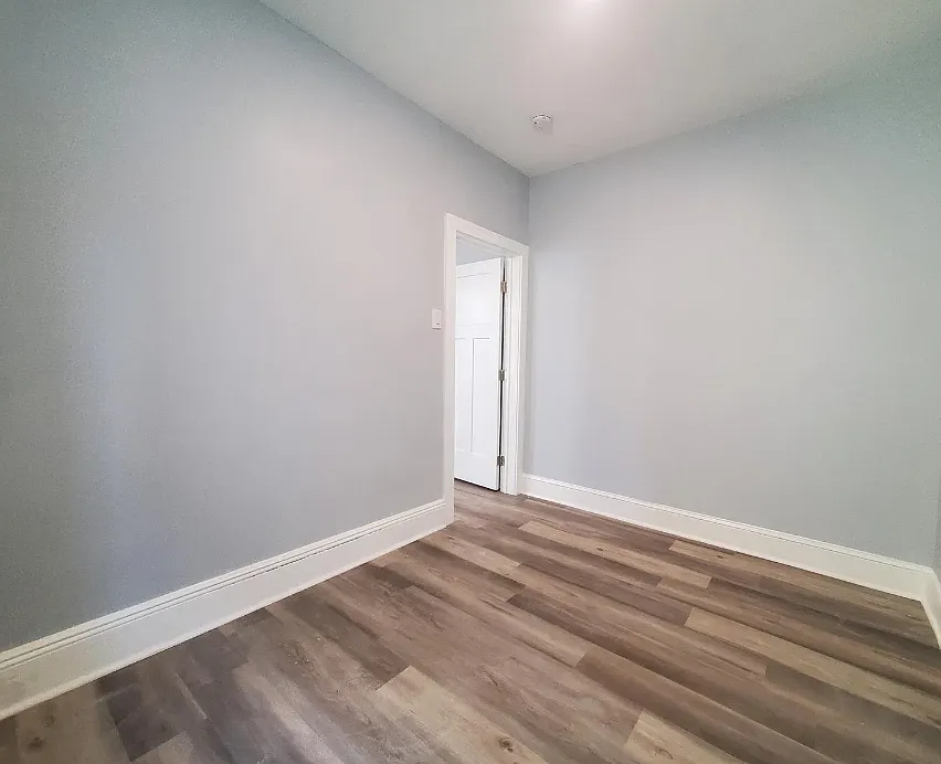 3 bed, 1000 sqft, $2,650 — Photo 4