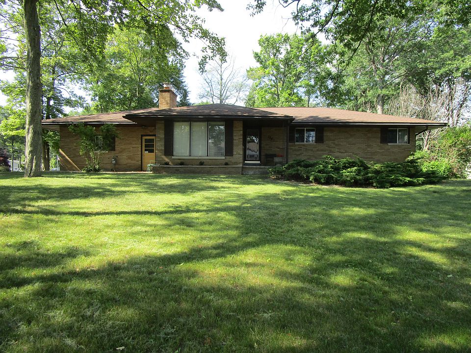 Front View from Norton Ave