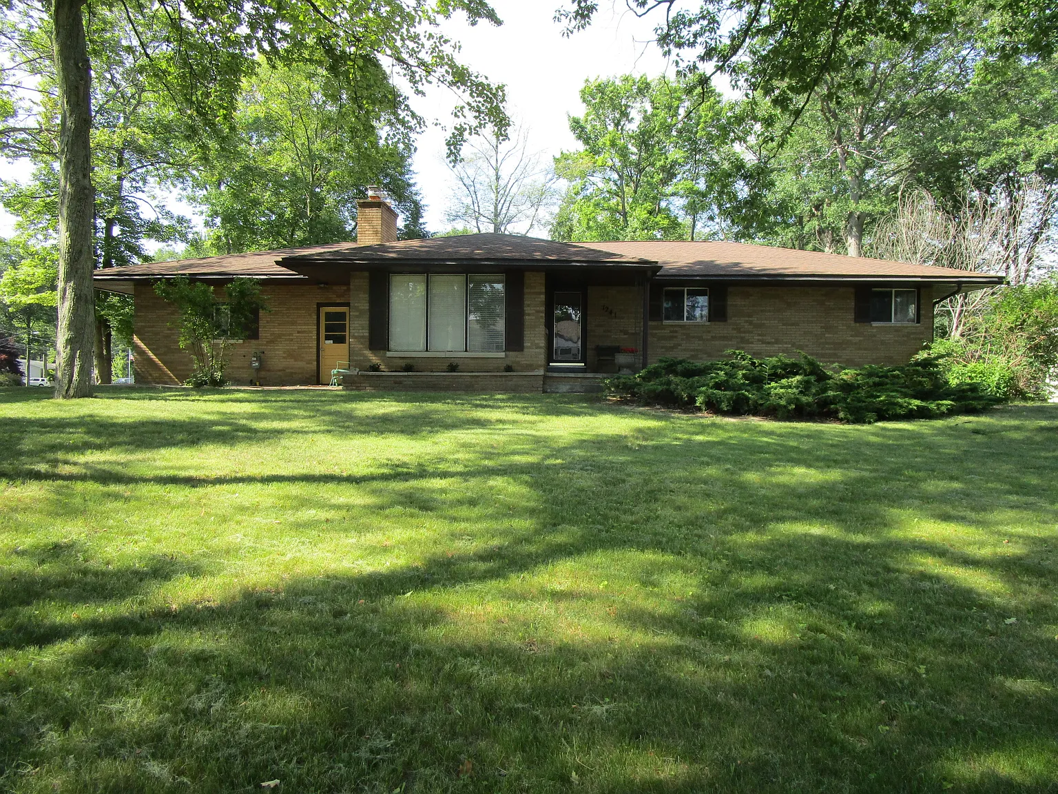 1241 W Norton Ave photo 1