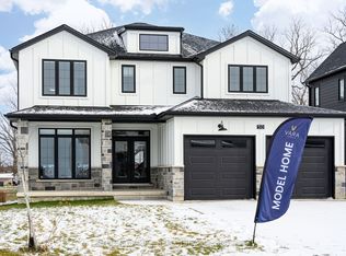 50 Royal Cres, Talbotville, ON N5P 3T2