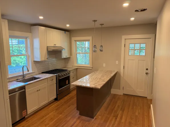 127-129 Palmer St #2, Arlington, MA 02474