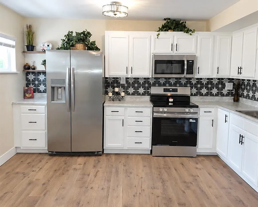 111 Crystal Park Rd #3