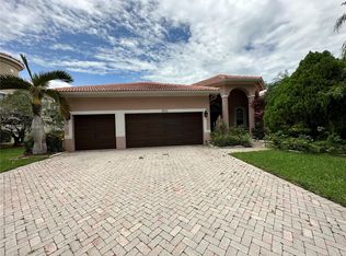 16775 NW 20th St, Pembroke Pines, FL 33028