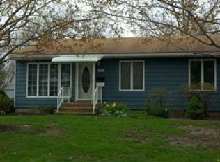 2950 8th St, Cuyahoga Falls, OH