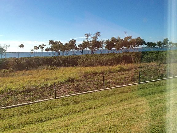 3rd image of 25 W Harbour Isle Drive W #105