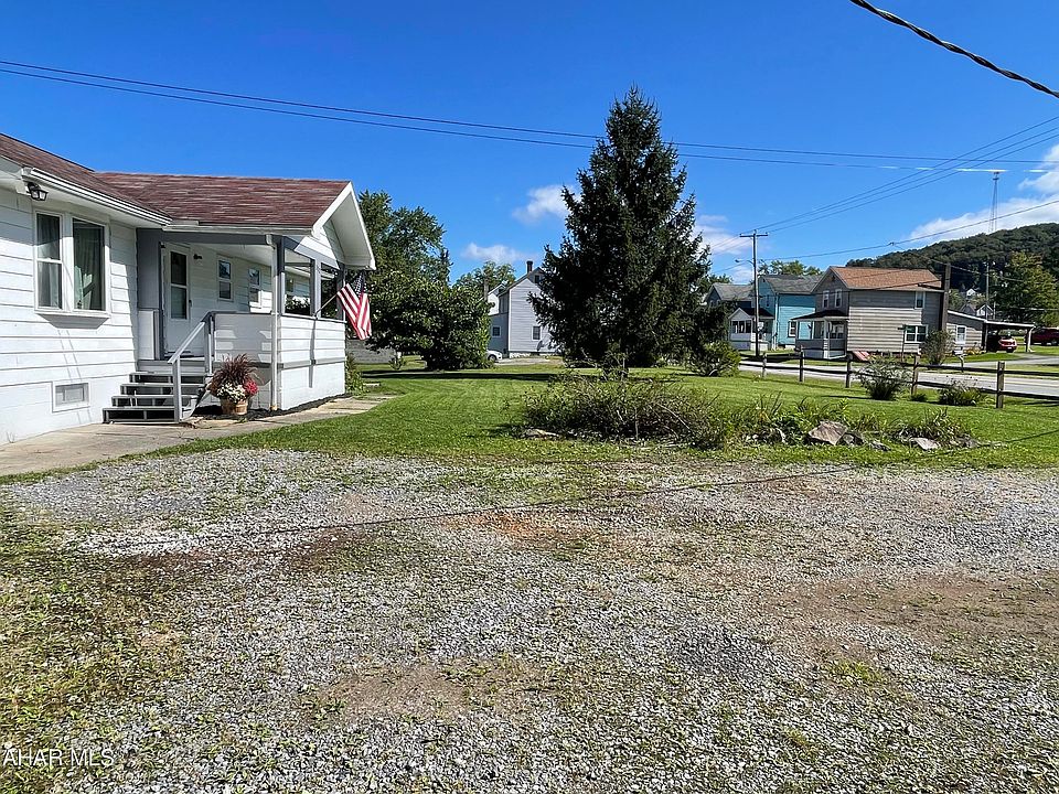 112 W Main St, Ashville, PA 16613 Zillow
