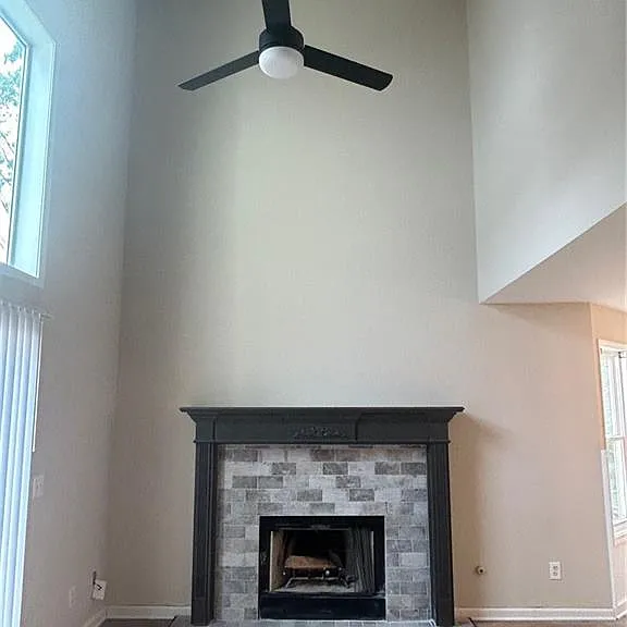 140 Stoneforest Dr — Photo 3